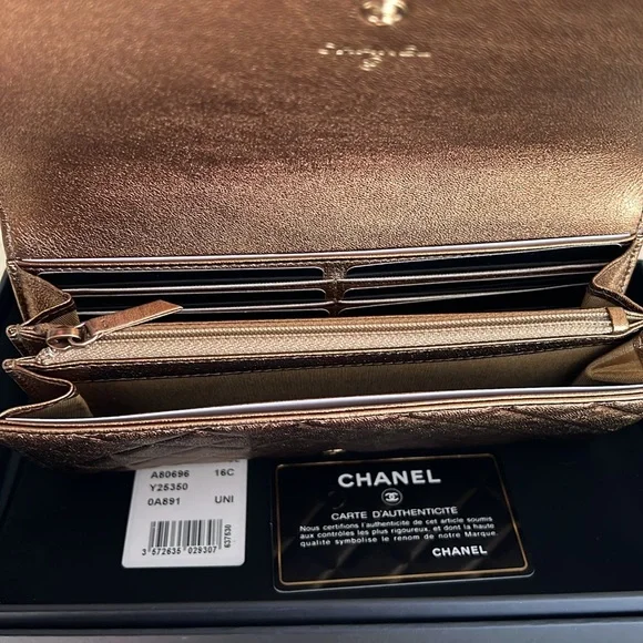 Chanel Dark Gold Quilted Flap Wallet - Picture 5 of 5